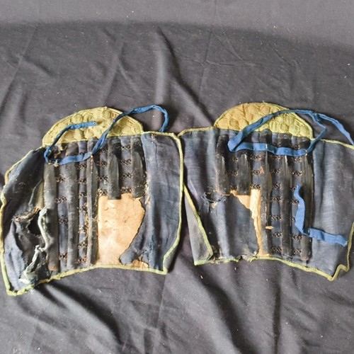 Antique japanese samurai armor - antique,